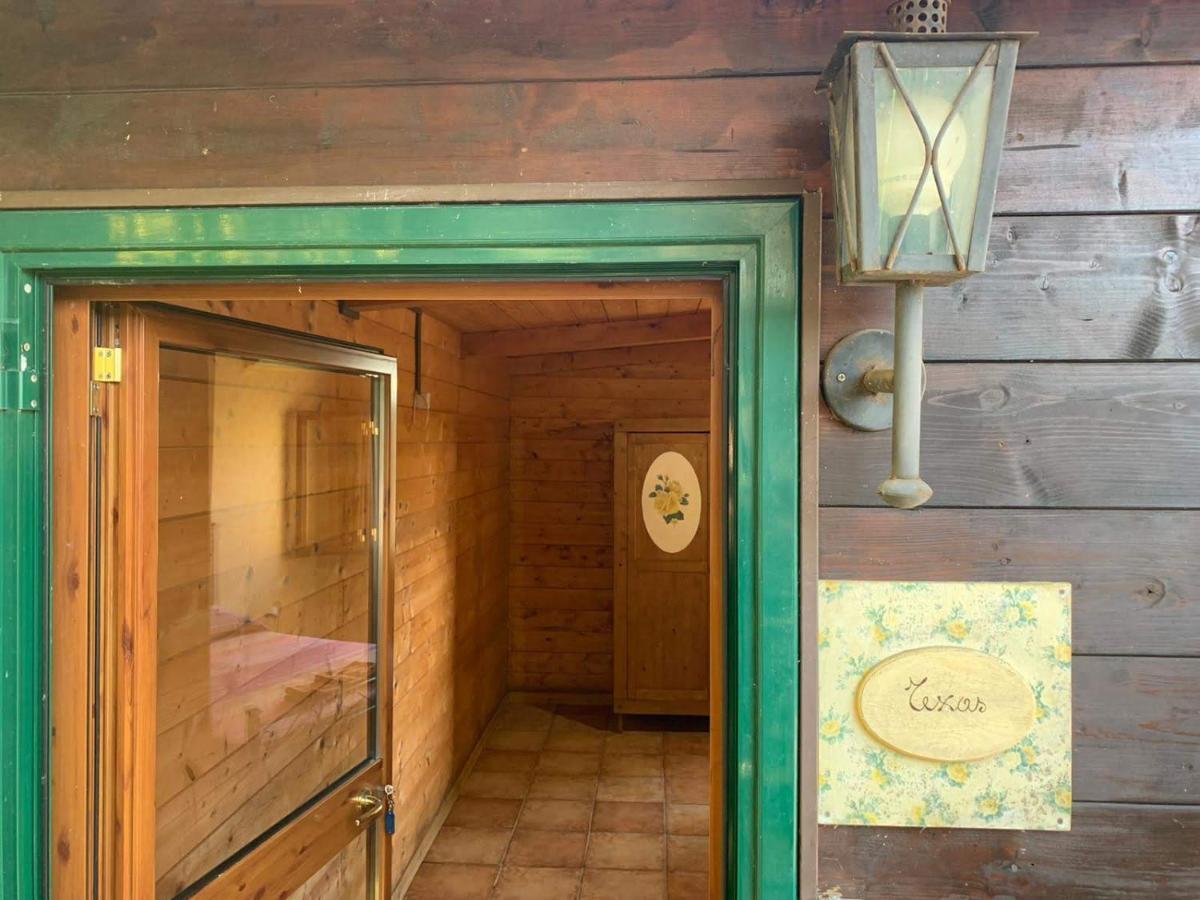Villa Night In The Wood Sorbo Campagnano Di Roma Exterior foto