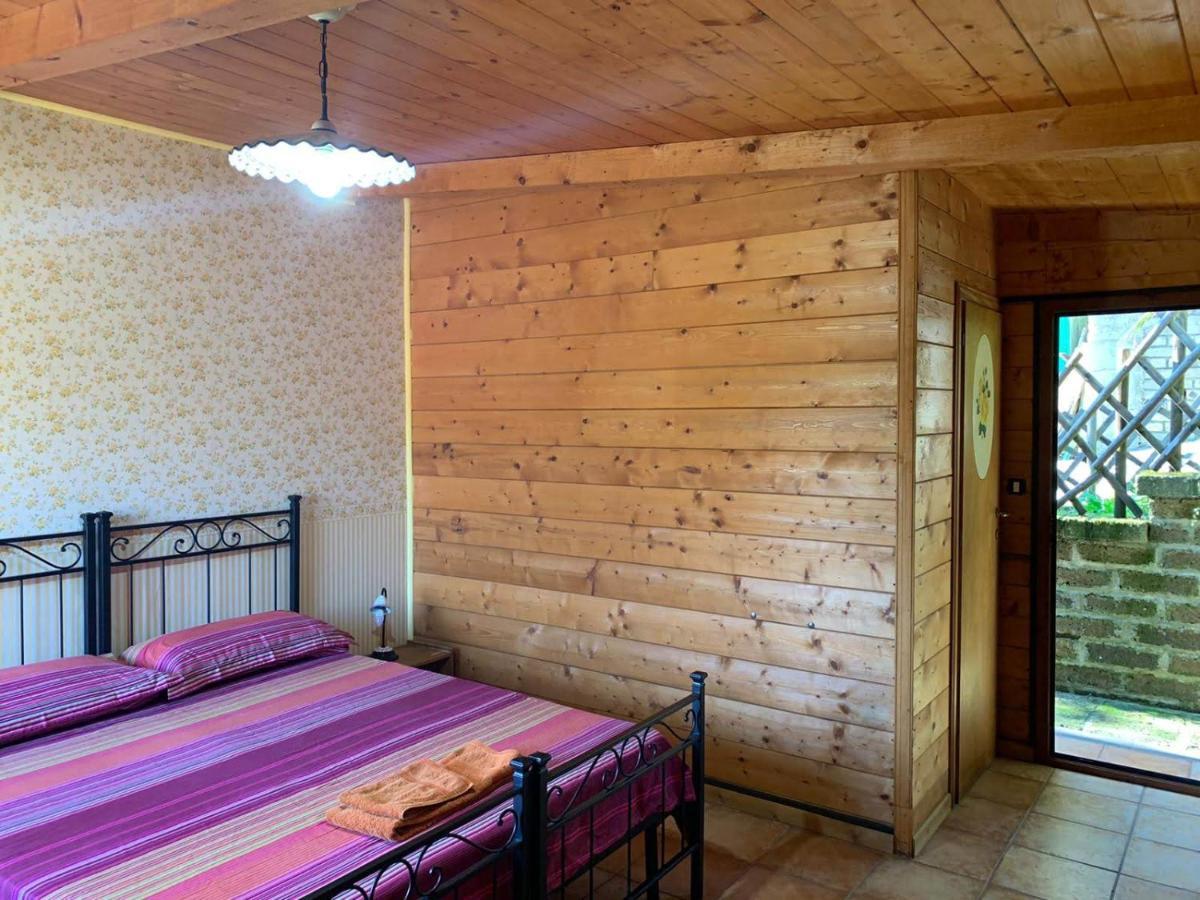 Villa Night In The Wood Sorbo Campagnano Di Roma Exterior foto