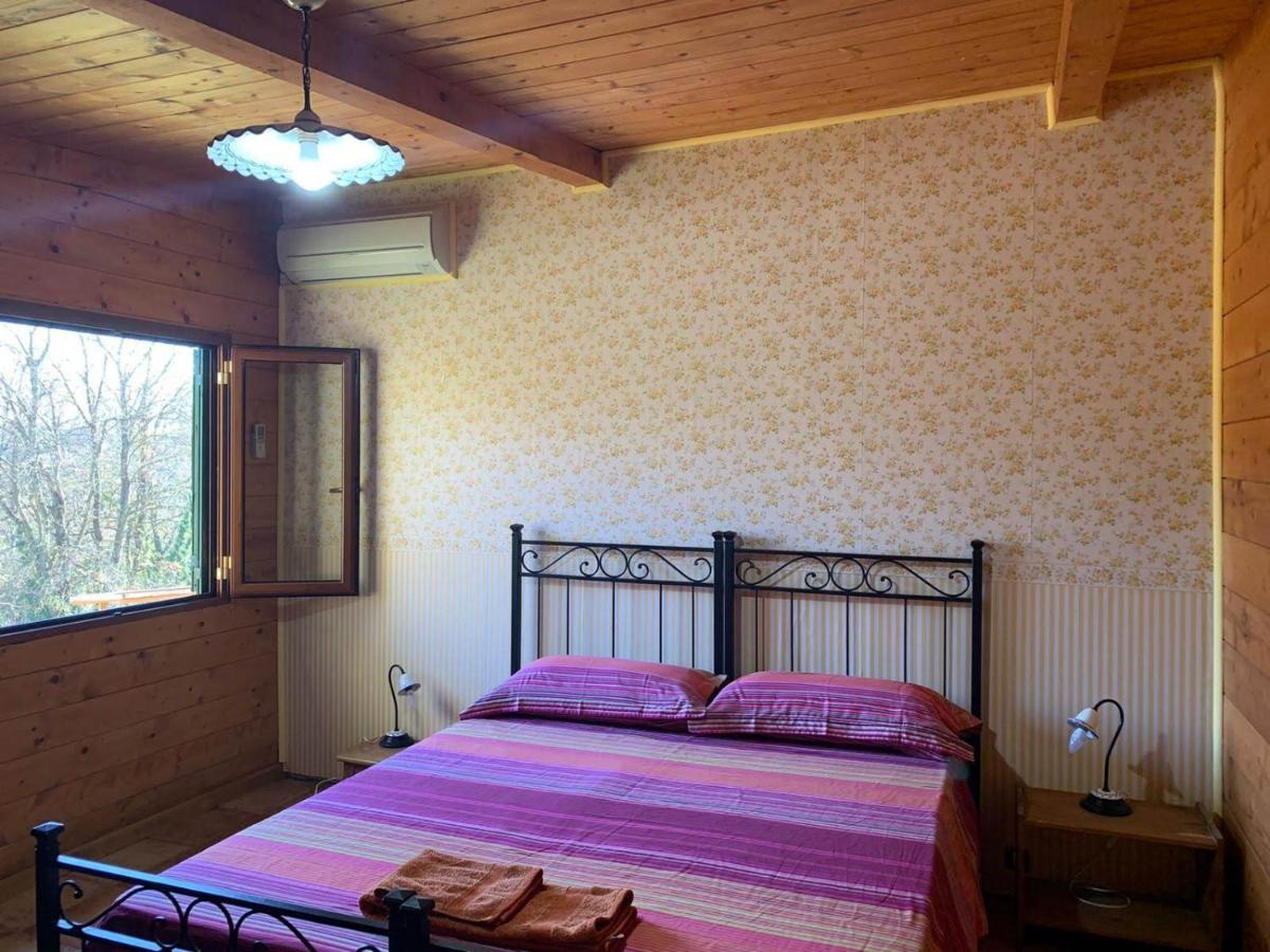 Villa Night In The Wood Sorbo Campagnano Di Roma Exterior foto