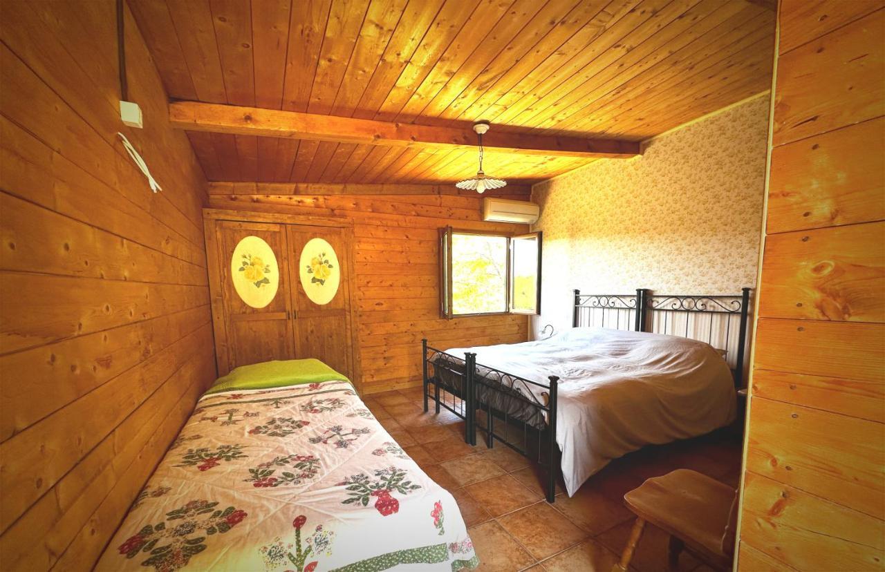 Villa Night In The Wood Sorbo Campagnano Di Roma Exterior foto